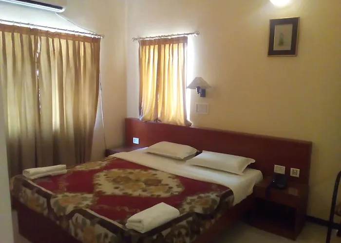 Hotel Bombay Tiffanys Mysore